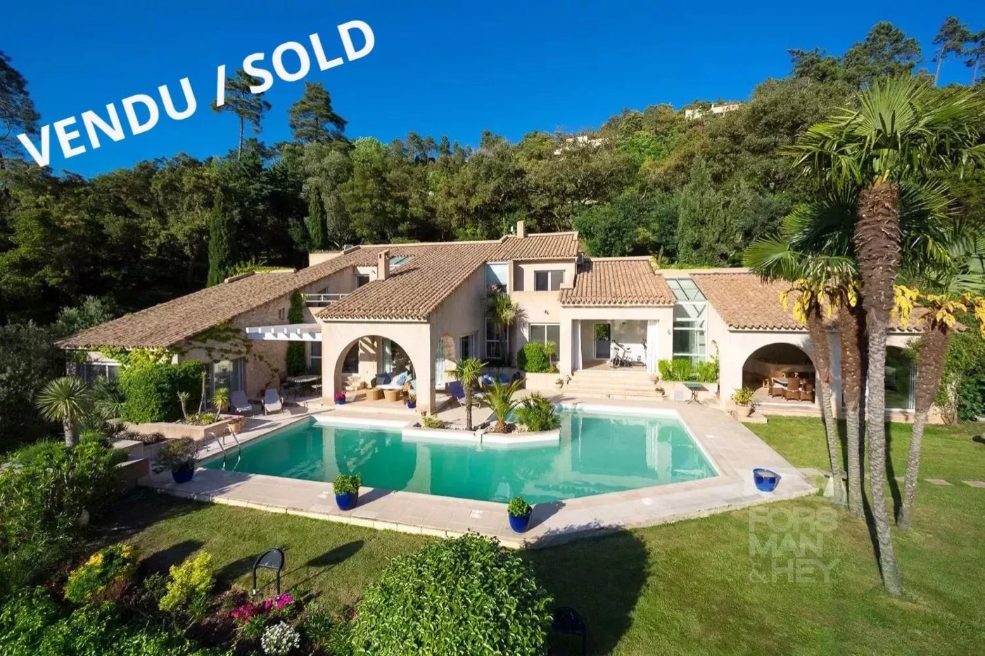 Unspoilt nature property near Cannes