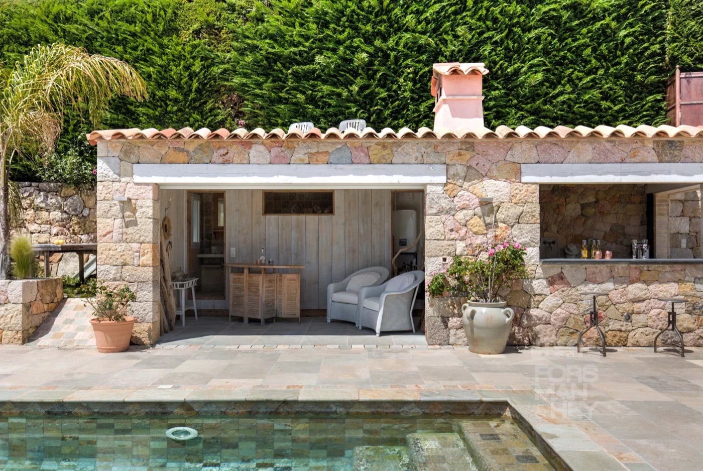 Cabris:Recently built high-quality villa
