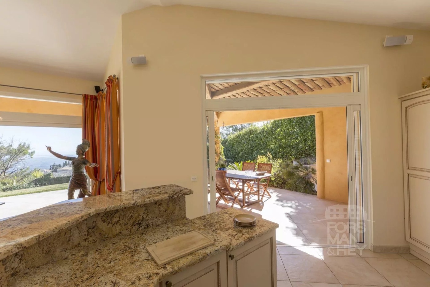 Sophisticated architecture and great views