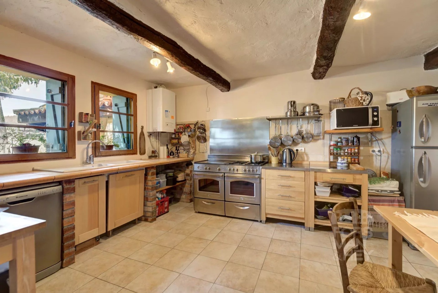 Unique, 300-year old bastide with olive grove