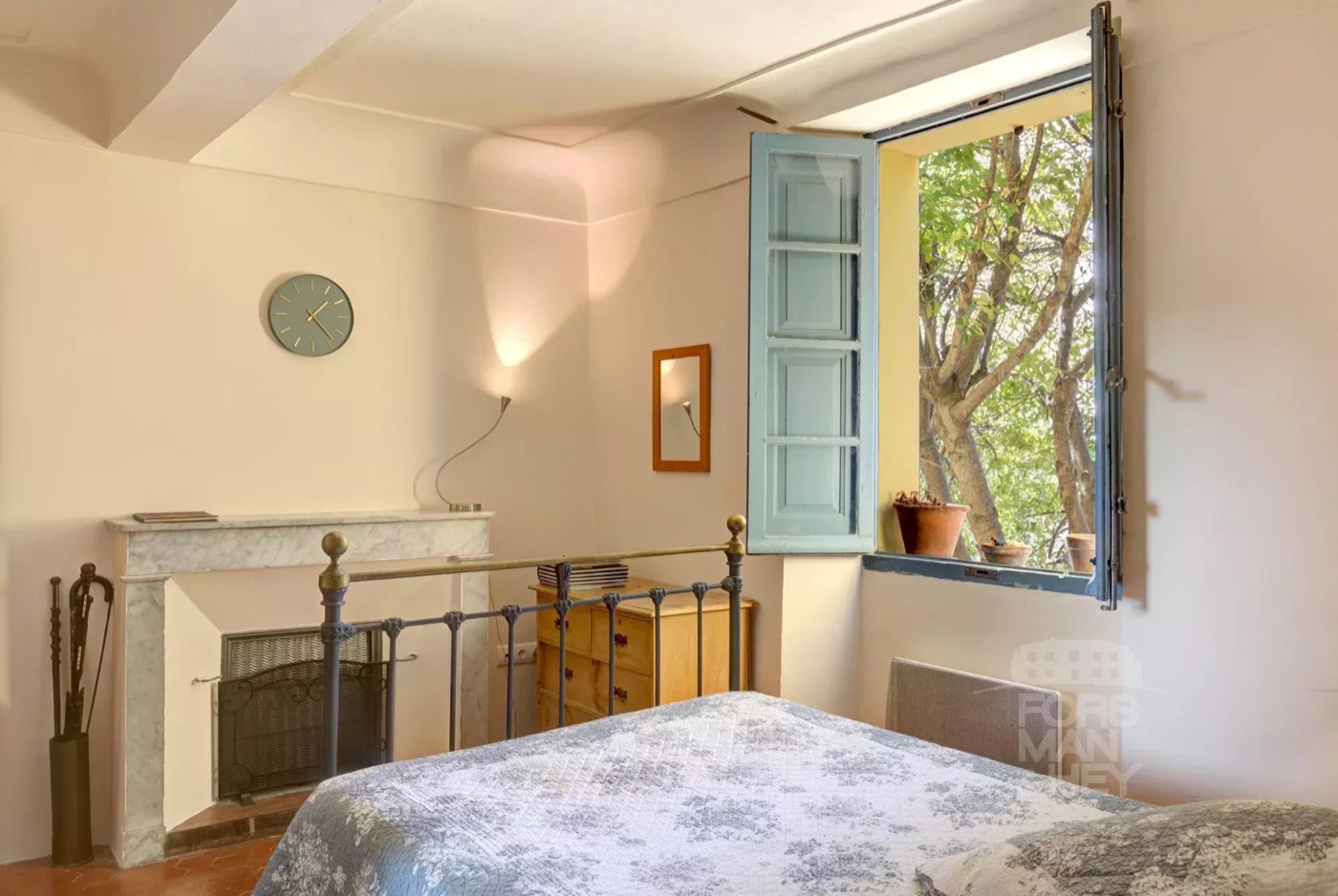 Unique, 300-year old bastide with olive grove