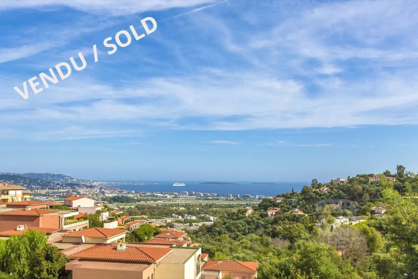 Mandelieu: 2/3bed apartment with panoramic sea view