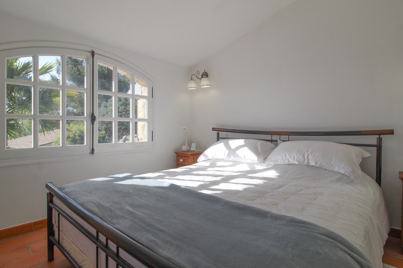 Peymeinade: Elegant Provençal bastide with panoramic views, heated swimming pool and accommodation potential